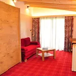 Sunnberg Oda ve Kahvaltı 4*