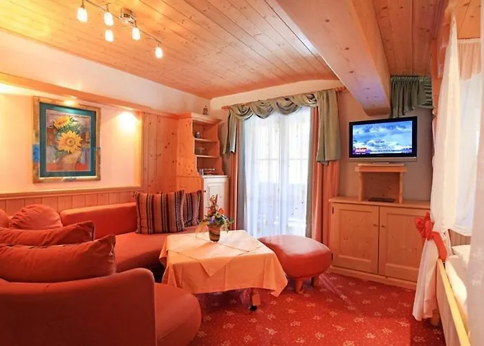 Sunnberg Bed & Breakfast 4*